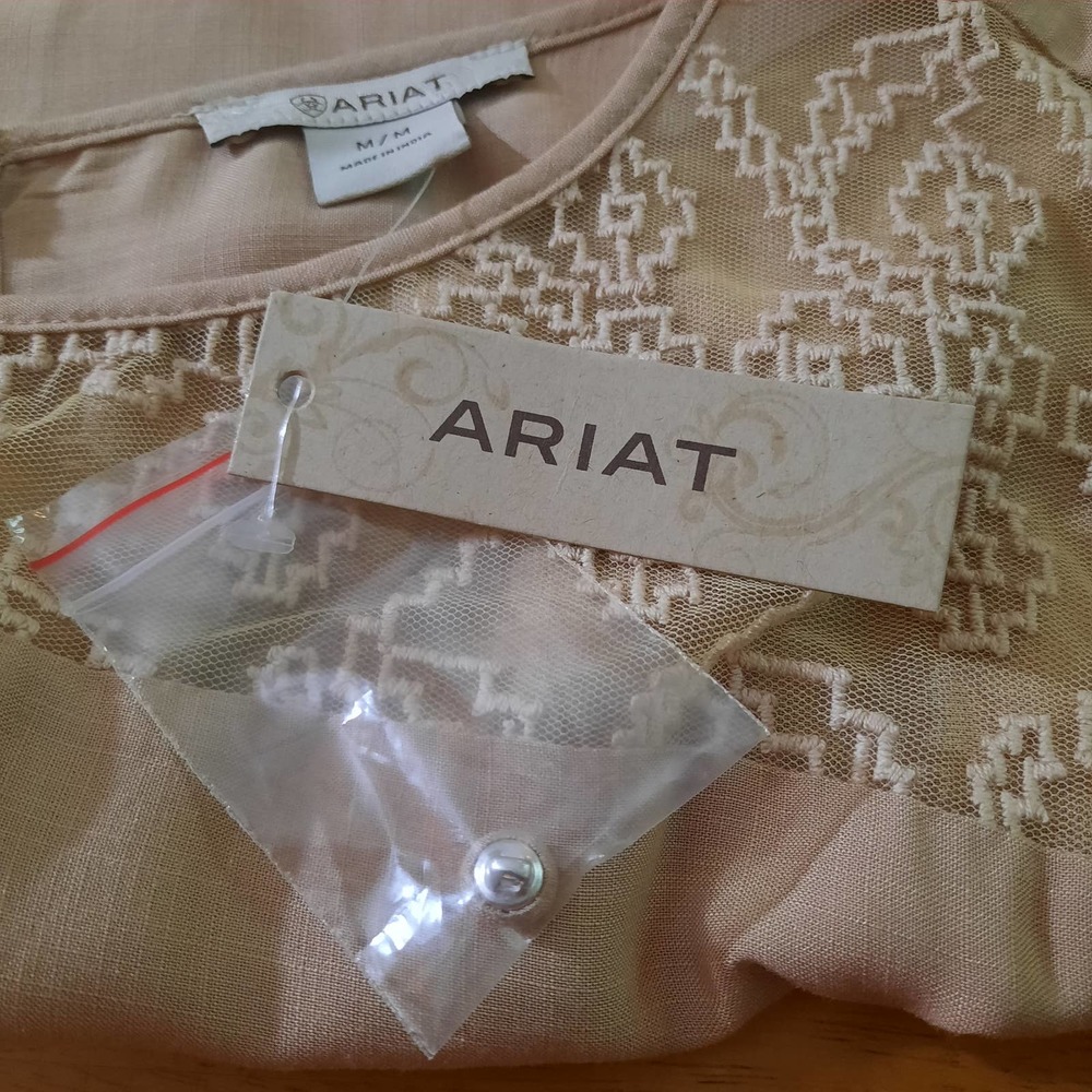 Ariat Cassandra Top in Nomad Tan Lace Panel Womens Size Medium NWT - Picture 6 of 8